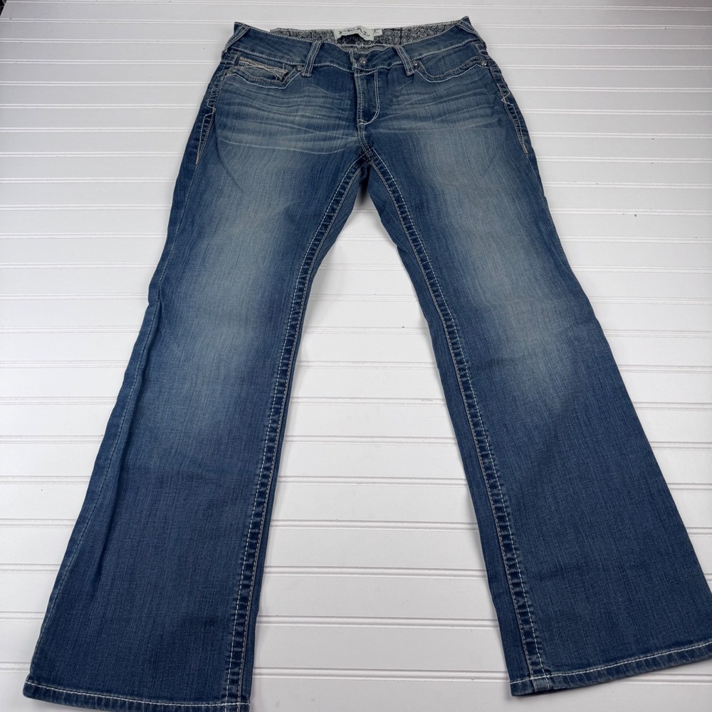 NEW Ariat REAL Women's 31S Mid Rise Boot Cut Jeans